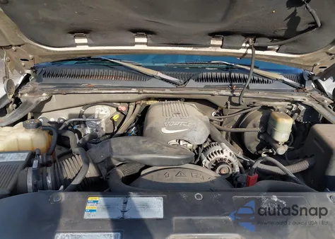 2002 Chevrolet Silverado 1500 Ls из США, поврежденный, VIN 1GCEC19T92E289045